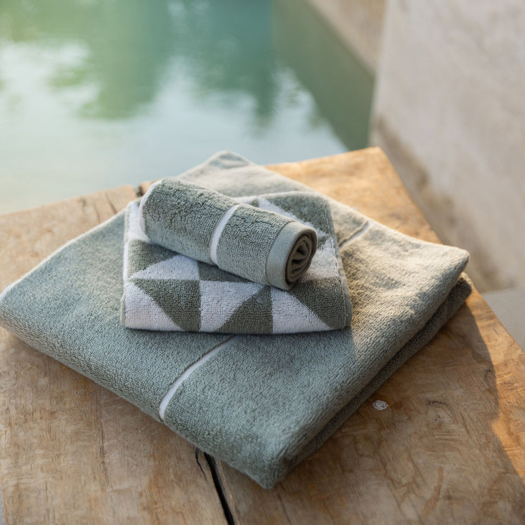 Australian Cotton Bath Towels